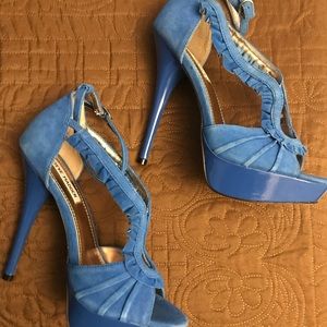 Steve Madden platform shoe